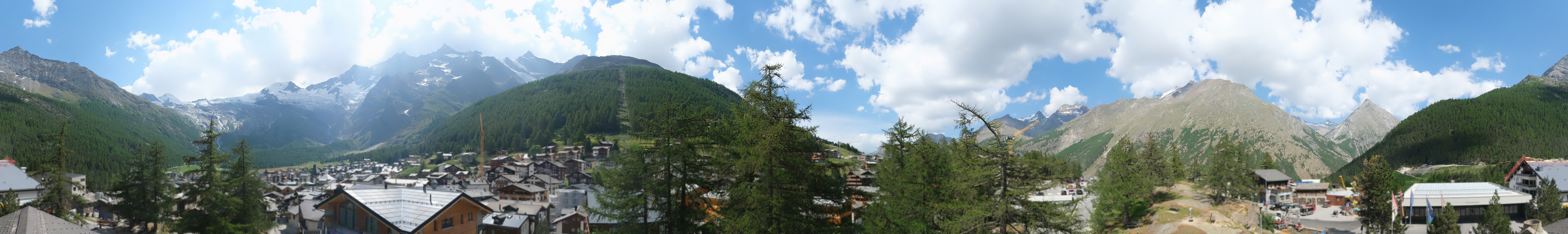 Archiv Foto Webcam Saas Fee: Blick in den Ortskern
