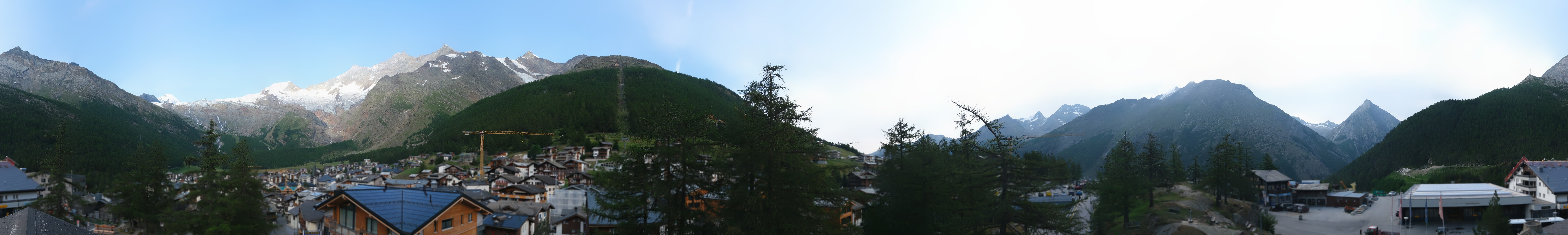 Archiv Foto Webcam Saas Fee: Blick in den Ortskern