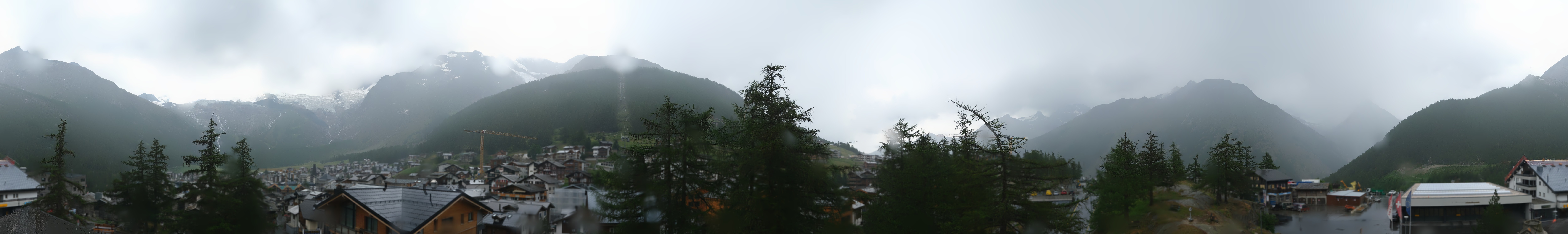 Archiv Foto Webcam Saas Fee: Blick in den Ortskern