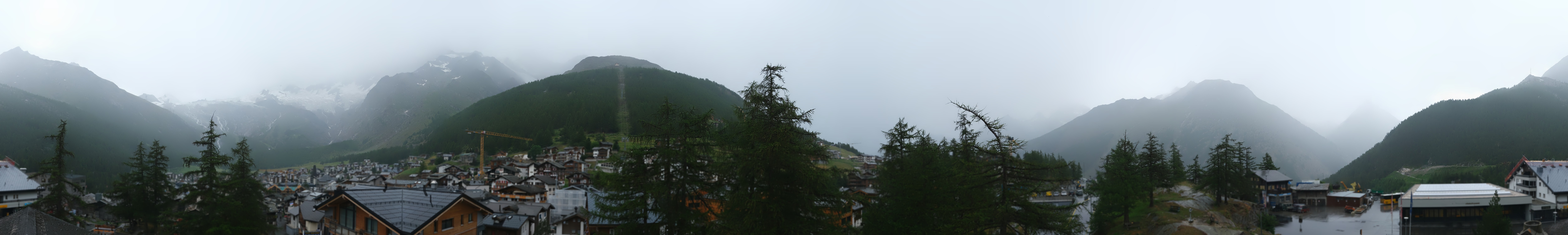 Archiv Foto Webcam Saas Fee: Blick in den Ortskern