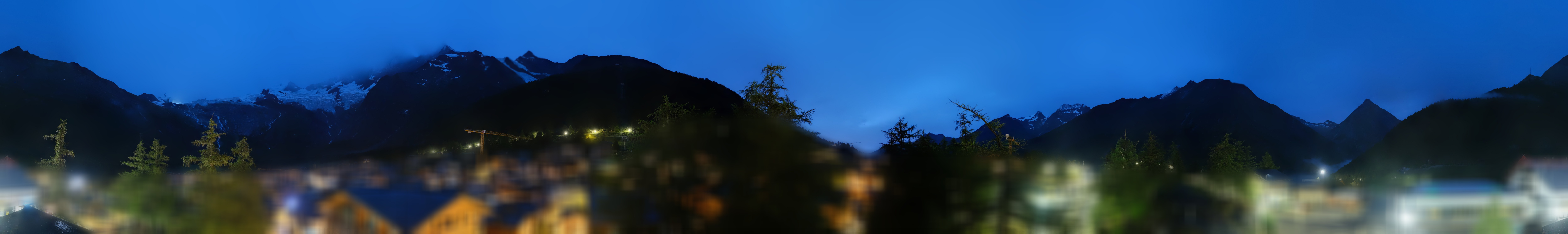 Archiv Foto Webcam Saas Fee: Blick in den Ortskern