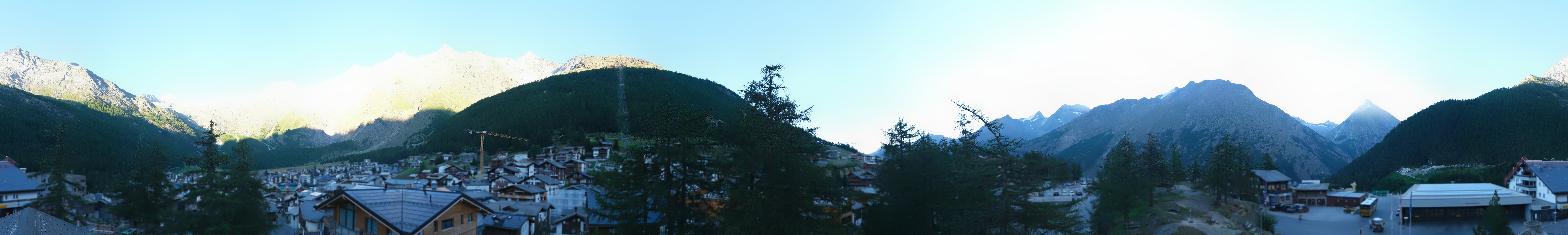 Archiv Foto Webcam Saas Fee: Blick in den Ortskern