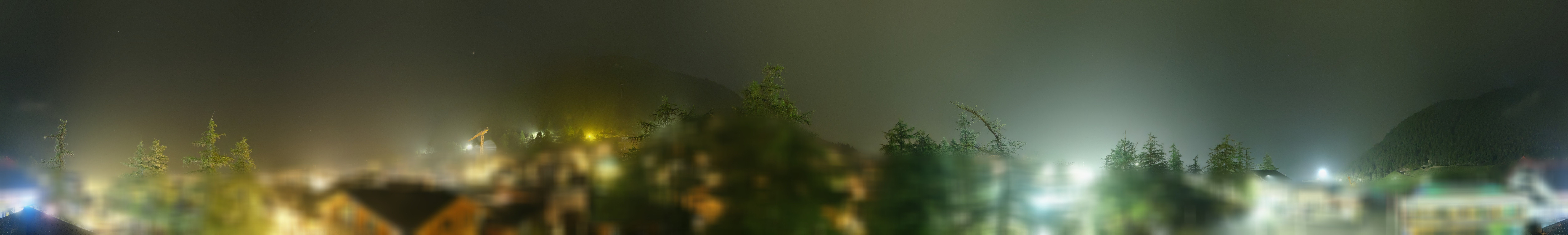 Archiv Foto Webcam Saas Fee: Blick in den Ortskern