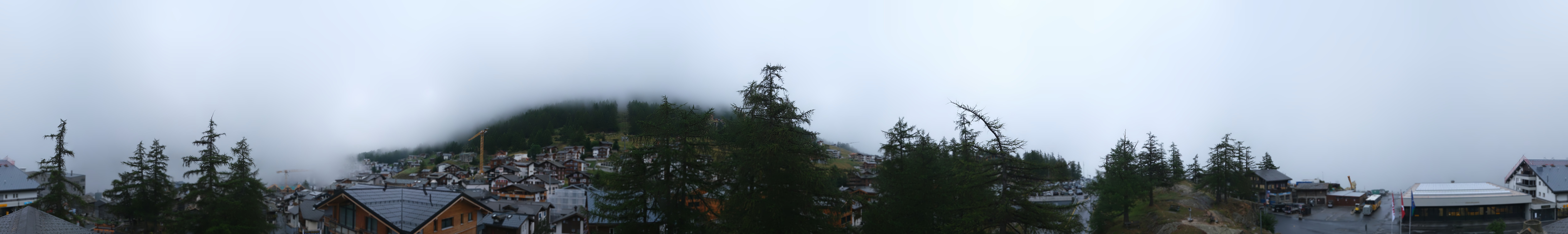 Archiv Foto Webcam Saas Fee: Blick in den Ortskern