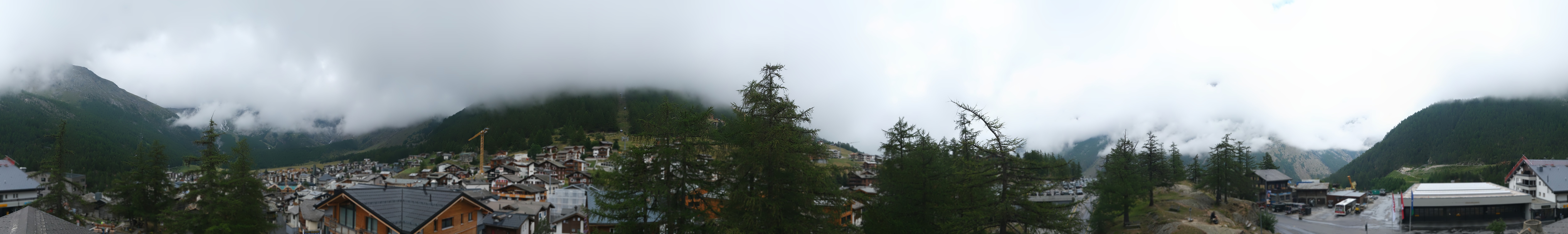 Archiv Foto Webcam Saas Fee: Blick in den Ortskern
