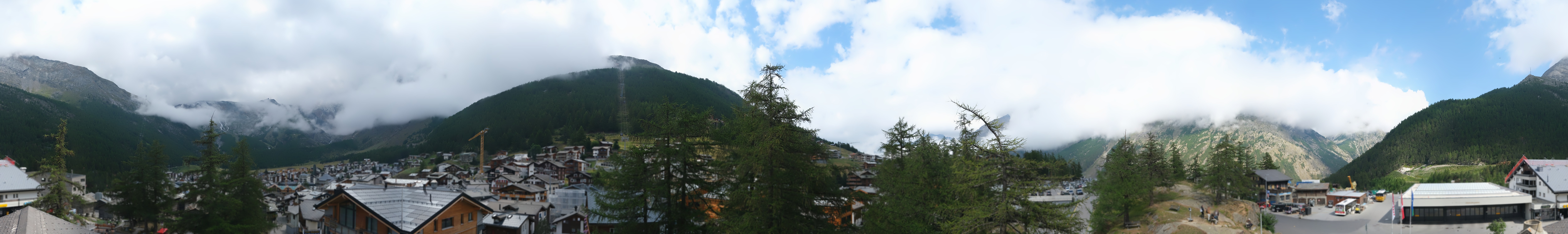 Archiv Foto Webcam Saas Fee: Blick in den Ortskern