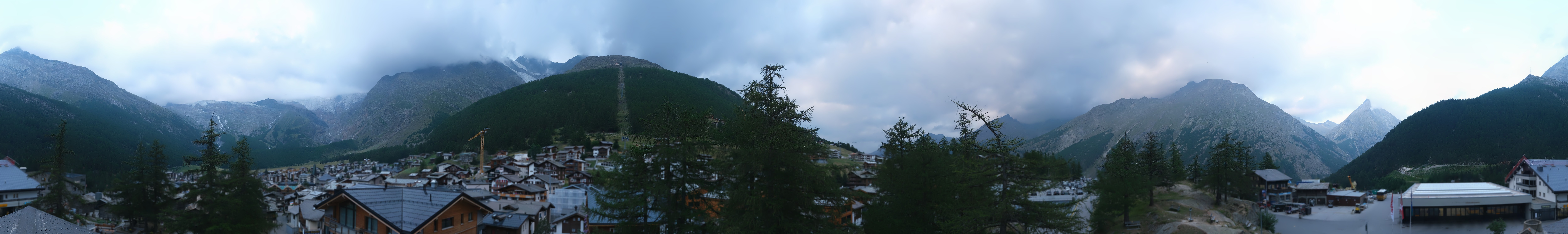 Archiv Foto Webcam Saas Fee: Blick in den Ortskern