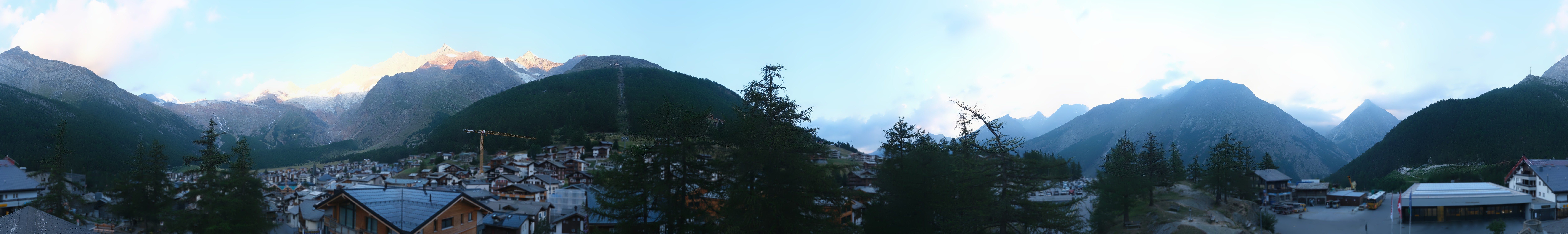 Archiv Foto Webcam Saas Fee: Blick in den Ortskern