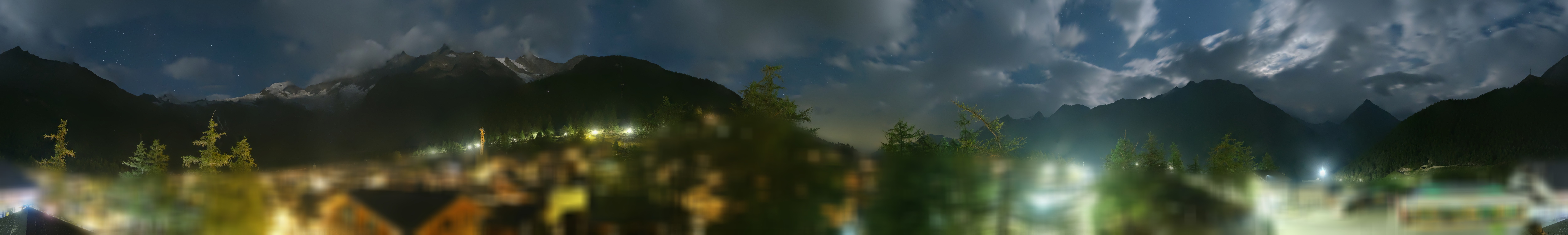 Archiv Foto Webcam Saas Fee: Blick in den Ortskern