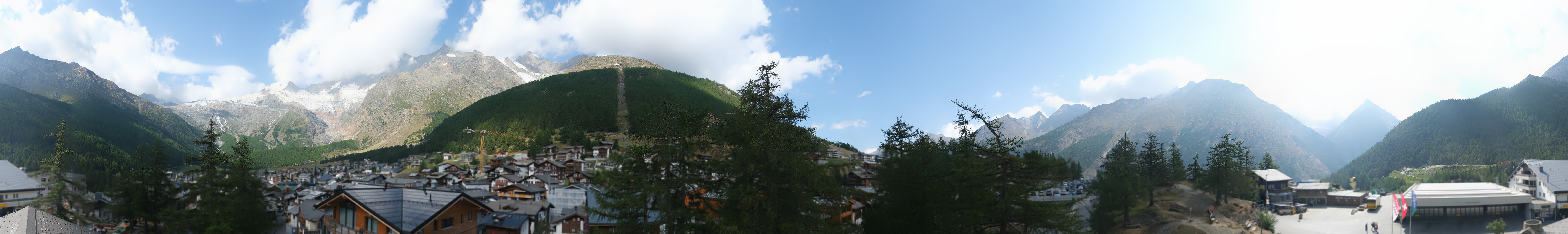 Archiv Foto Webcam Saas Fee: Blick in den Ortskern