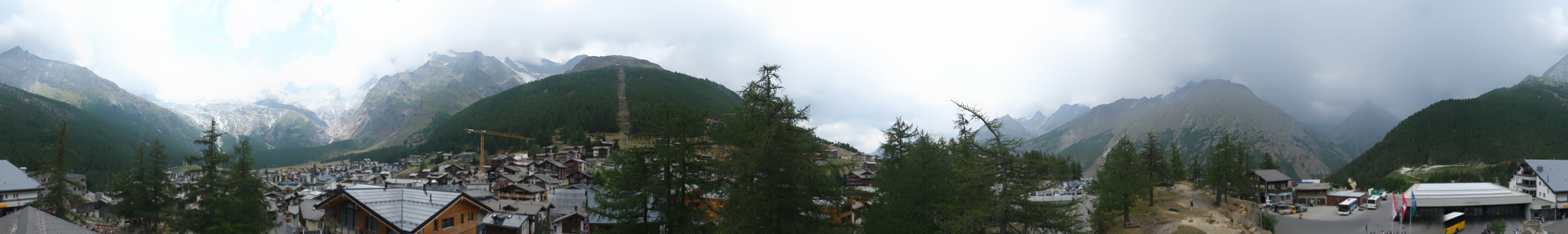 Archiv Foto Webcam Saas Fee: Blick in den Ortskern