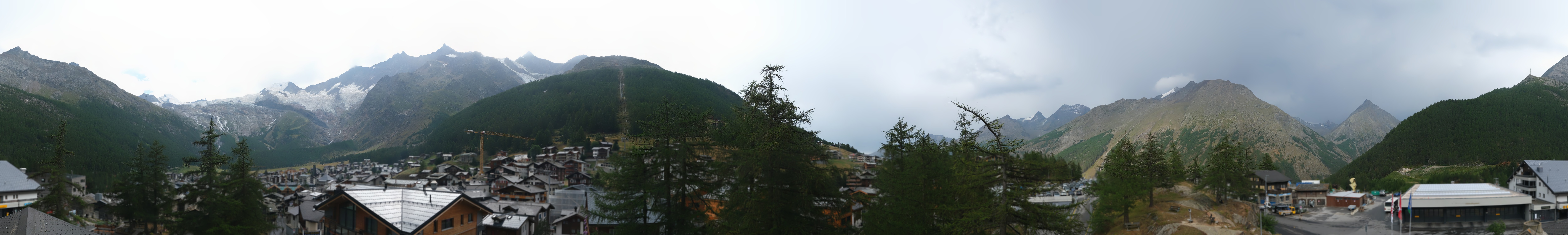 Archiv Foto Webcam Saas Fee: Blick in den Ortskern