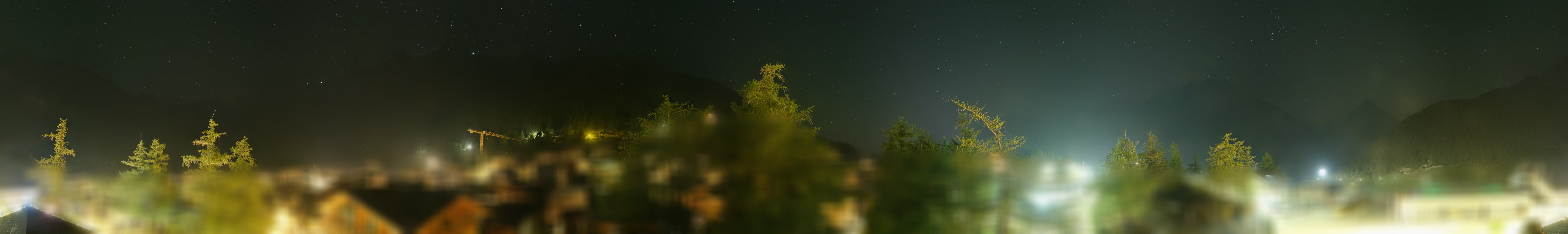 Archiv Foto Webcam Saas Fee: Blick in den Ortskern