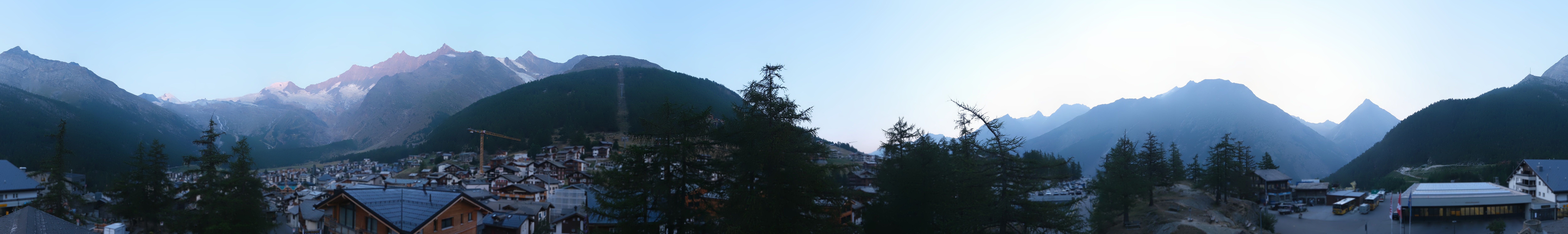 Archiv Foto Webcam Saas Fee: Blick in den Ortskern