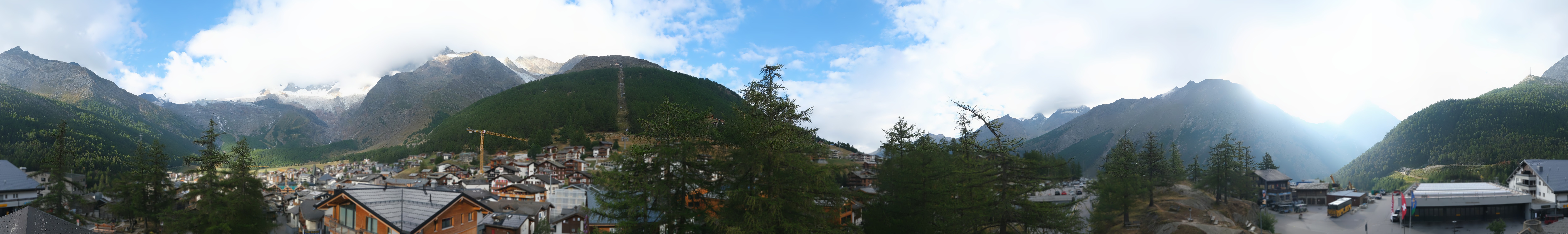 Archiv Foto Webcam Saas Fee: Blick in den Ortskern
