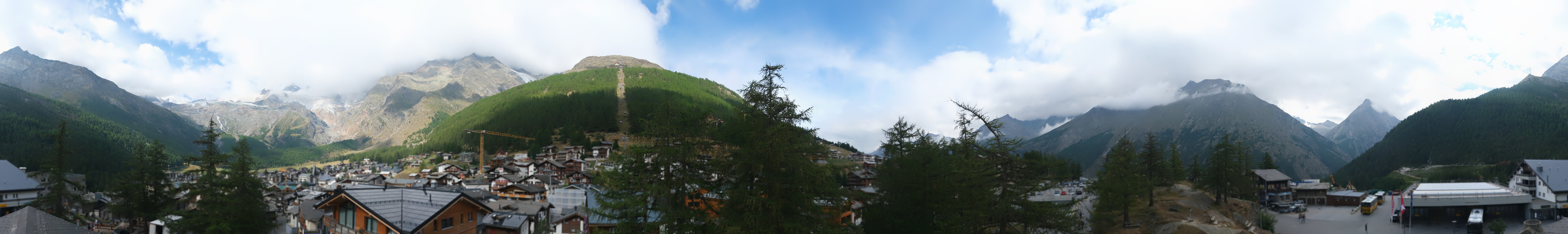 Archiv Foto Webcam Saas Fee: Blick in den Ortskern
