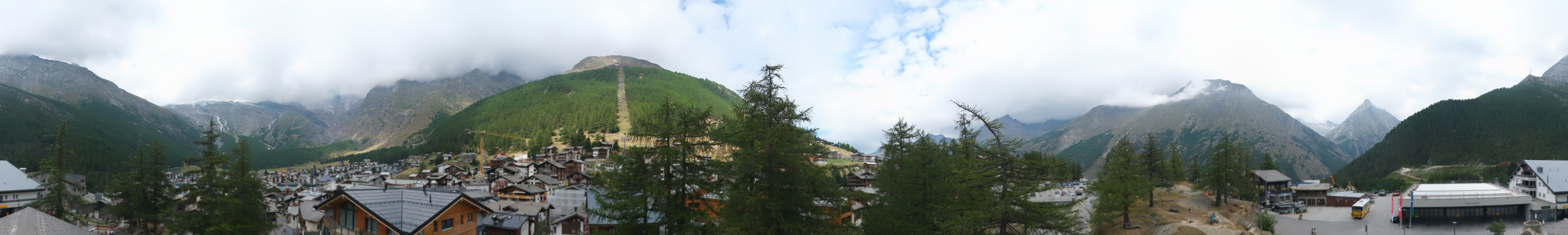 Archiv Foto Webcam Saas Fee: Blick in den Ortskern