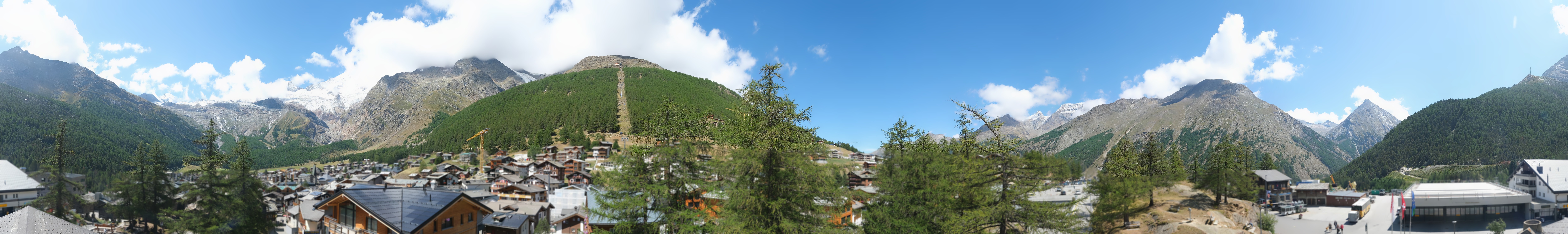 Archiv Foto Webcam Saas Fee: Blick in den Ortskern