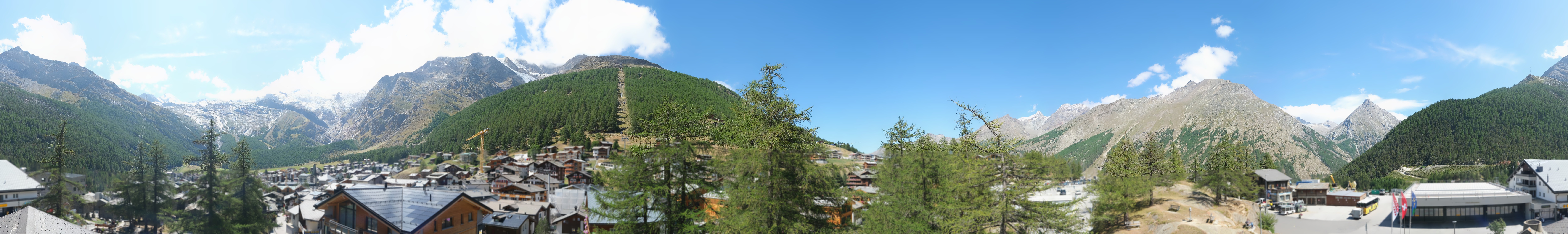 Archiv Foto Webcam Saas Fee: Blick in den Ortskern
