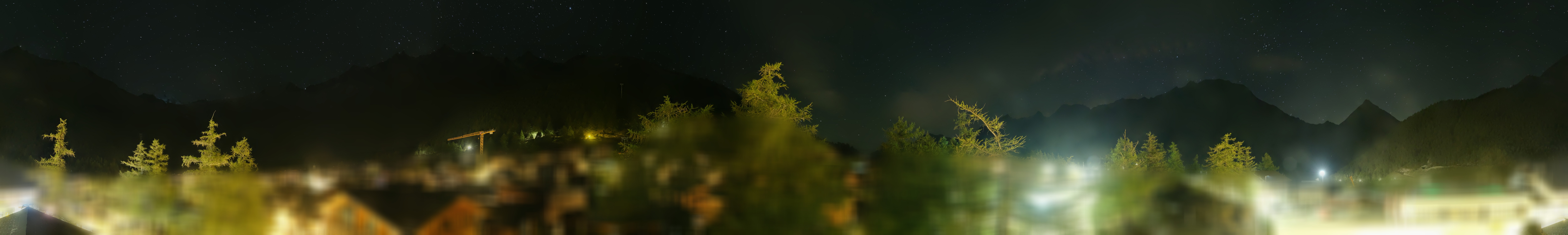 Archiv Foto Webcam Saas Fee: Blick in den Ortskern