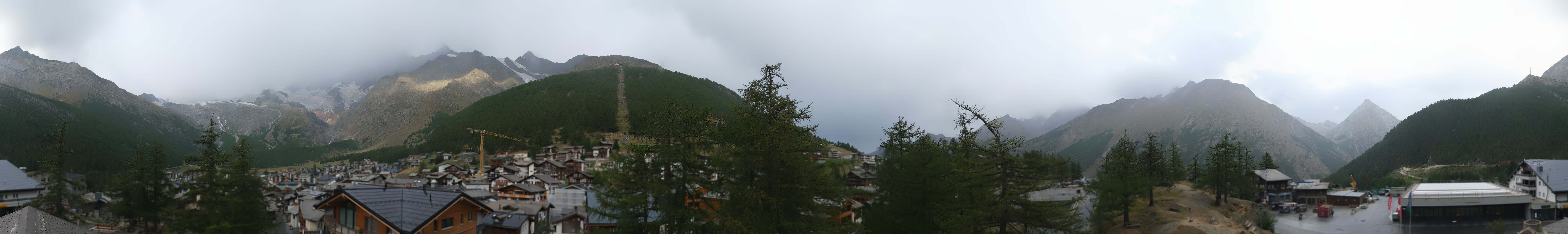 Archiv Foto Webcam Saas Fee: Blick in den Ortskern