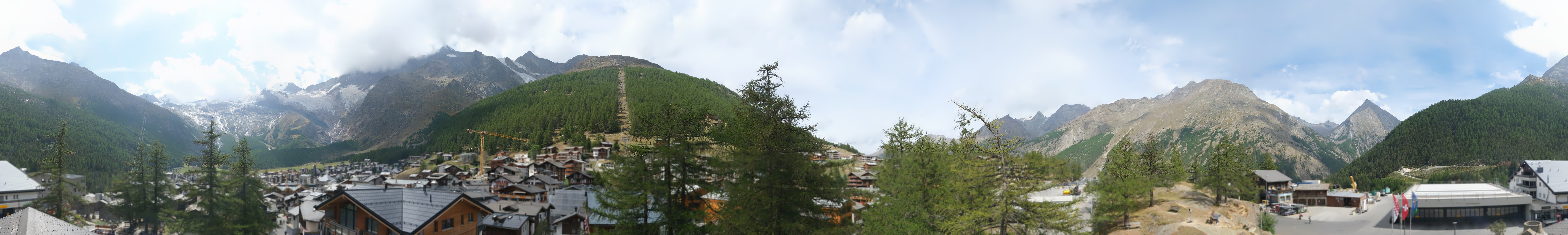Archiv Foto Webcam Saas Fee: Blick in den Ortskern