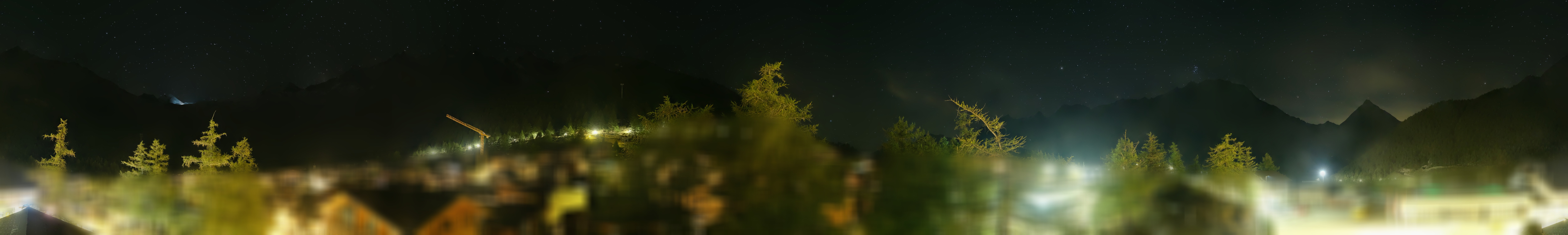 Archiv Foto Webcam Saas Fee: Blick in den Ortskern