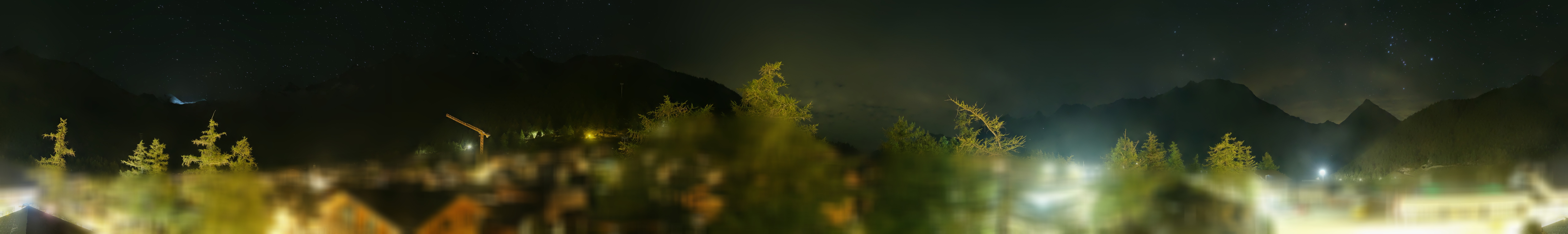 Archiv Foto Webcam Saas Fee: Blick in den Ortskern