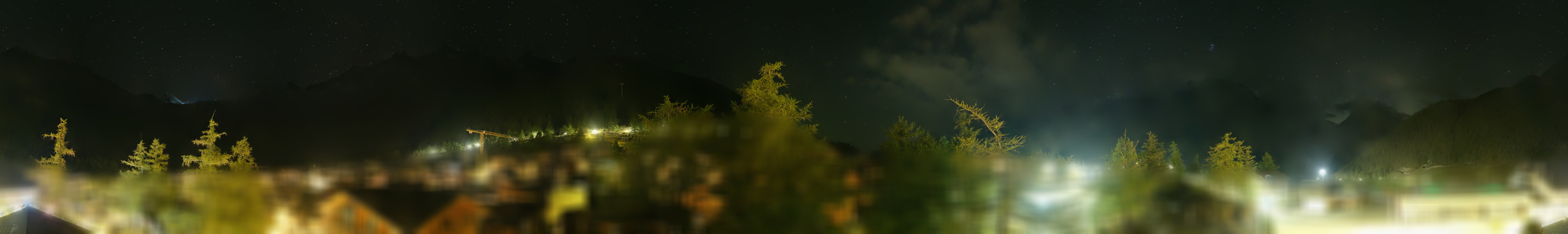 Archiv Foto Webcam Saas Fee: Blick in den Ortskern