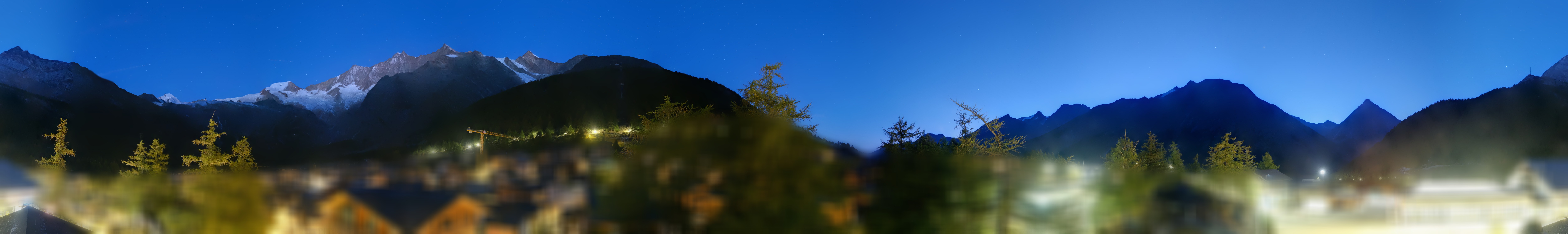 Archiv Foto Webcam Saas Fee: Blick in den Ortskern