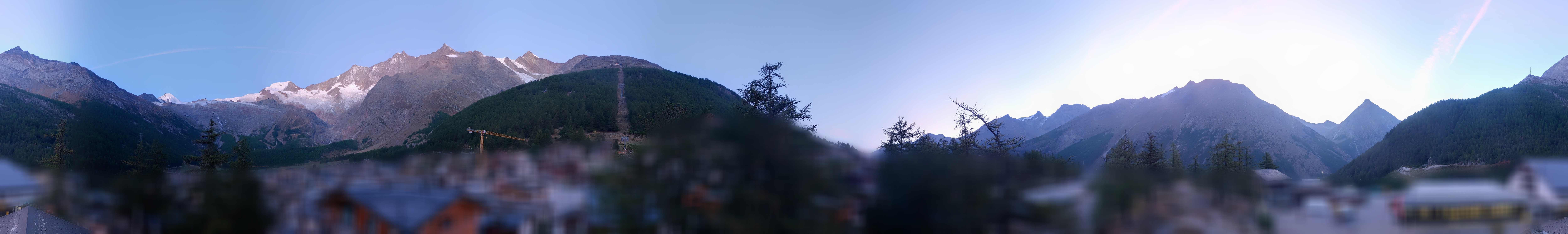 Archiv Foto Webcam Saas Fee: Blick in den Ortskern