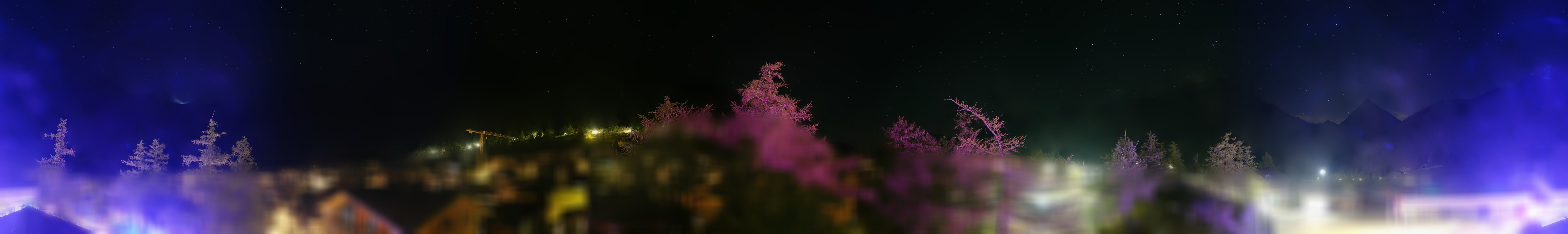 Archiv Foto Webcam Saas Fee: Blick in den Ortskern