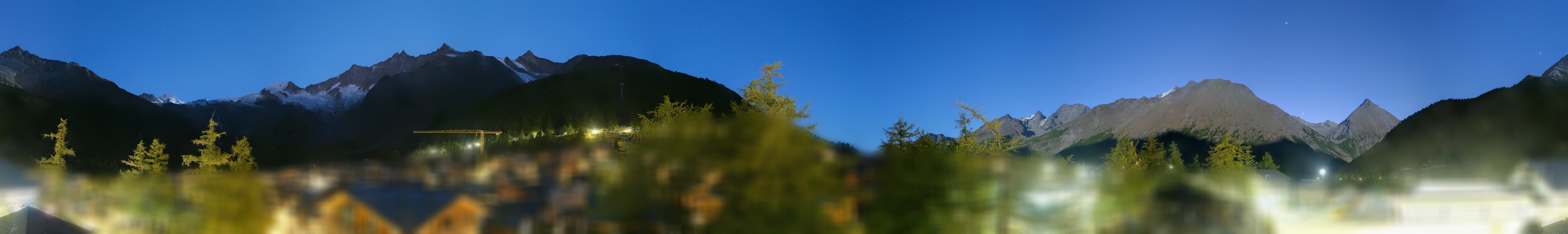 Archiv Foto Webcam Saas Fee: Blick in den Ortskern