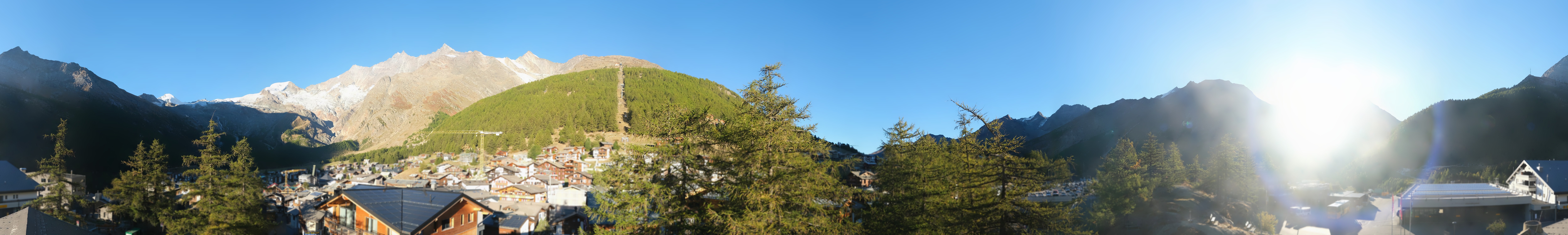 Archiv Foto Webcam Saas Fee: Blick in den Ortskern