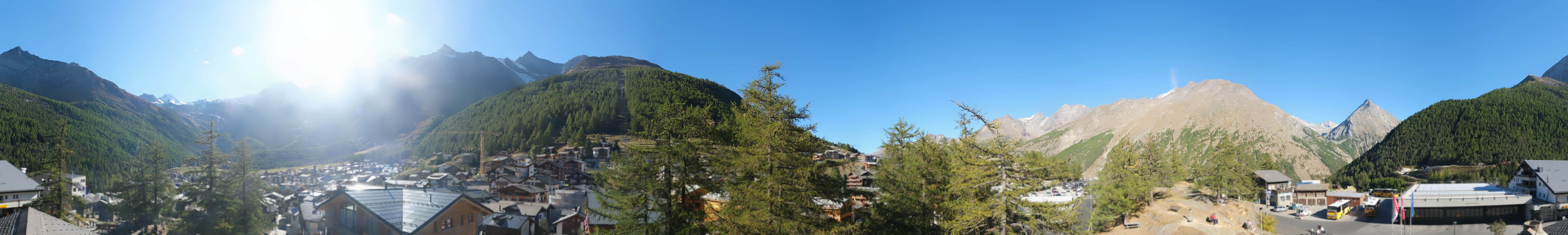 Archiv Foto Webcam Saas Fee: Blick in den Ortskern