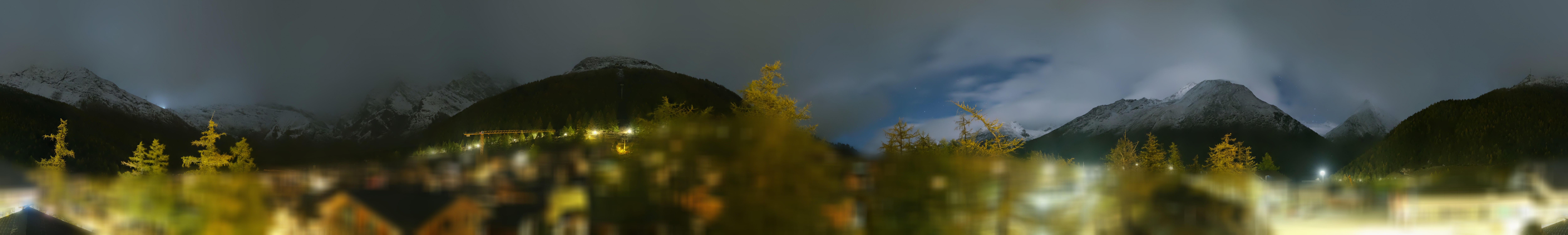 Archiv Foto Webcam Saas Fee: Blick in den Ortskern