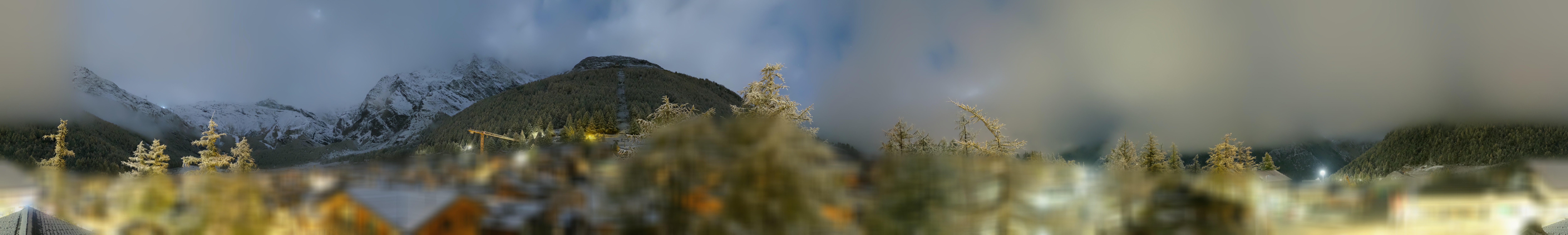 Archiv Foto Webcam Saas Fee: Blick in den Ortskern