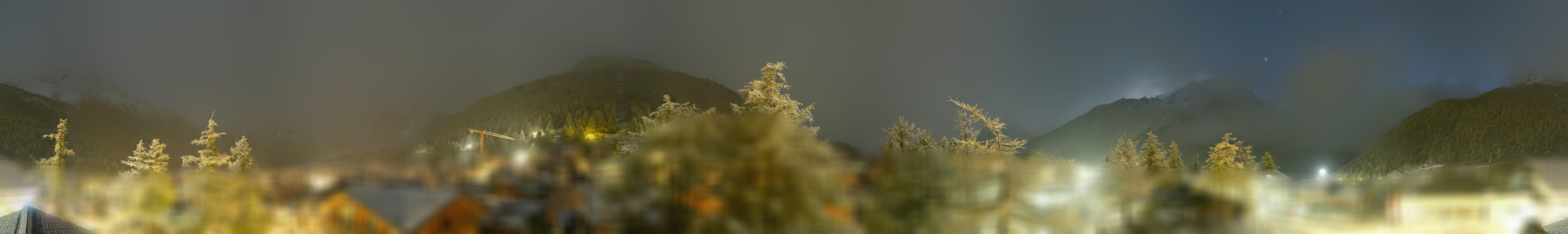 Archiv Foto Webcam Saas Fee: Blick in den Ortskern