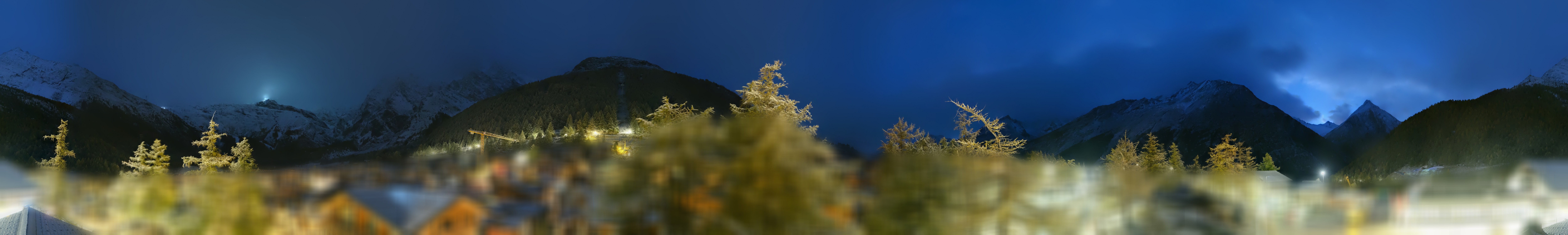 Archiv Foto Webcam Saas Fee: Blick in den Ortskern