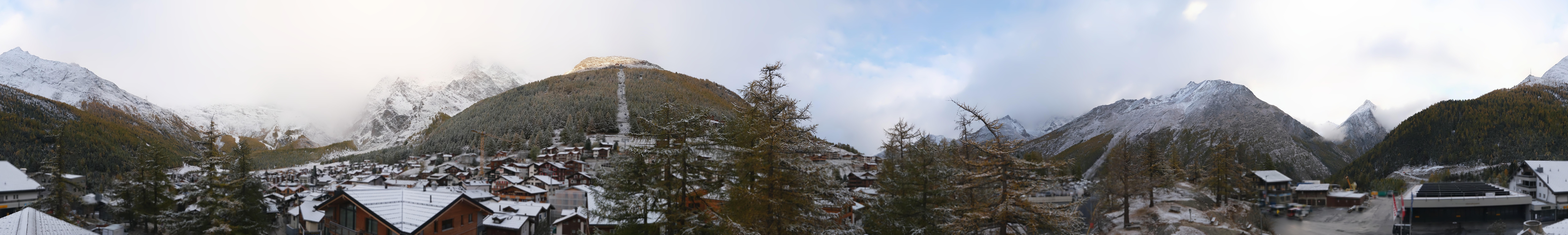 Archiv Foto Webcam Saas Fee: Blick in den Ortskern
