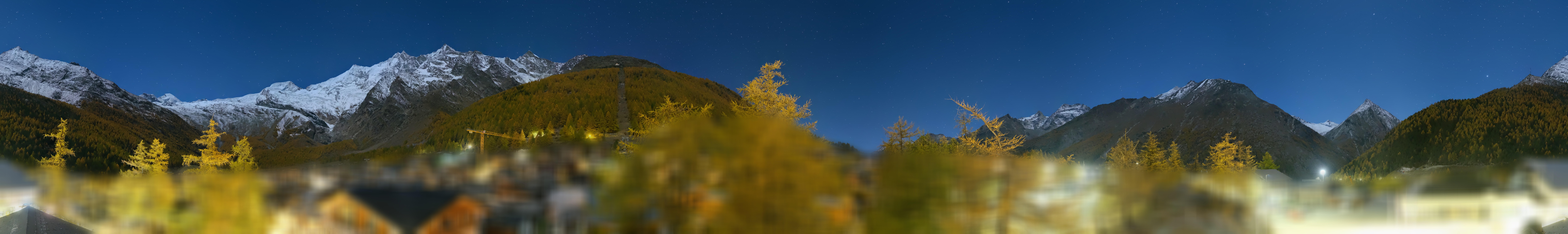 Archiv Foto Webcam Saas Fee: Blick in den Ortskern
