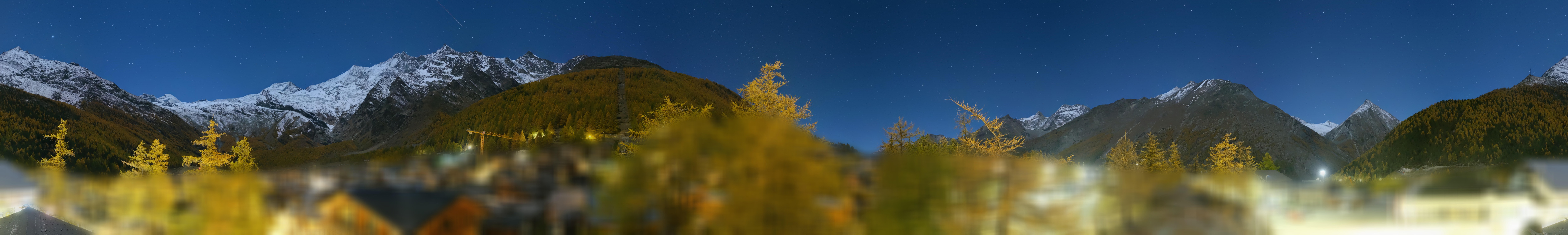 Archiv Foto Webcam Saas Fee: Blick in den Ortskern