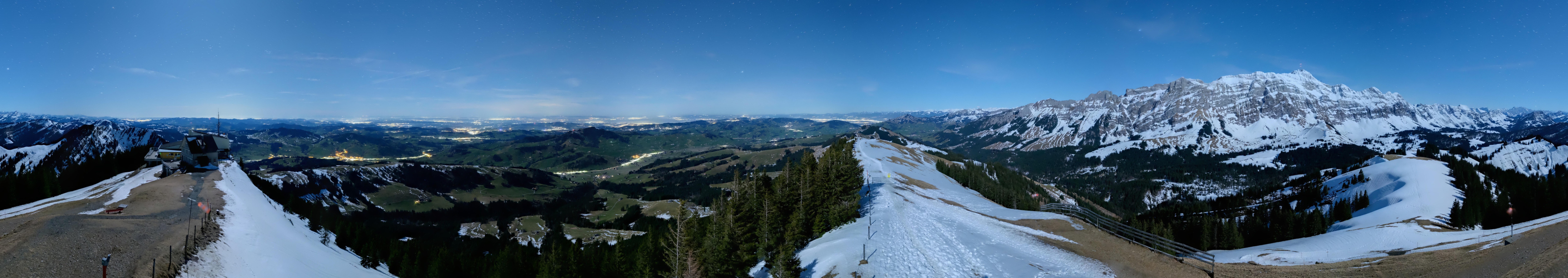 Archived image Webcam Kronberg mountain - Panoramic view