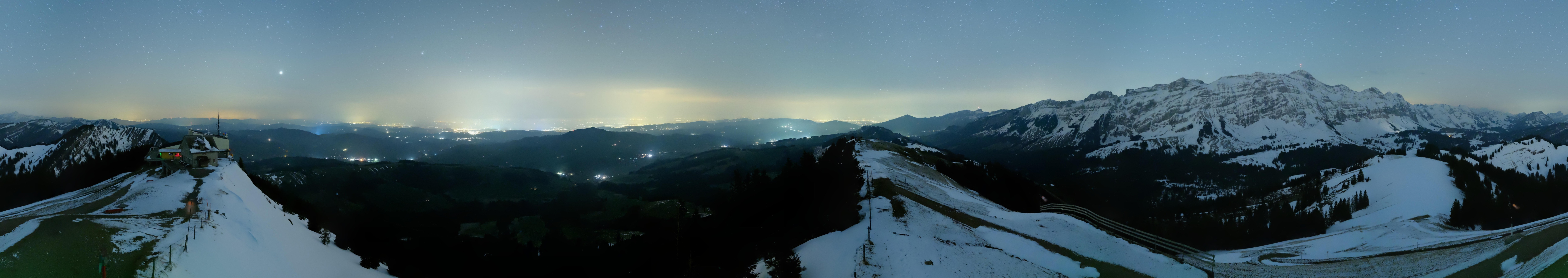 Archived image Webcam Kronberg mountain - Panoramic view