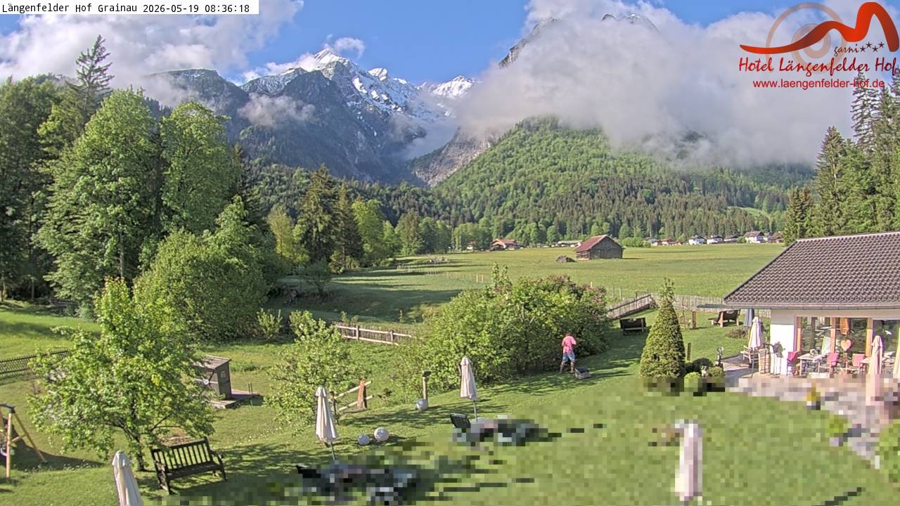 Archived image Grainau - Webcam Hotel Längenfelder Hof