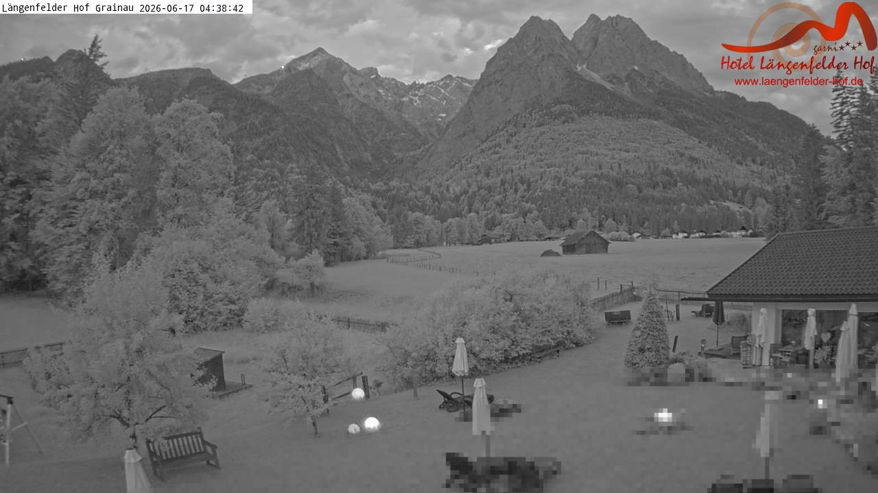 Archived image Grainau - Webcam Hotel Längenfelder Hof