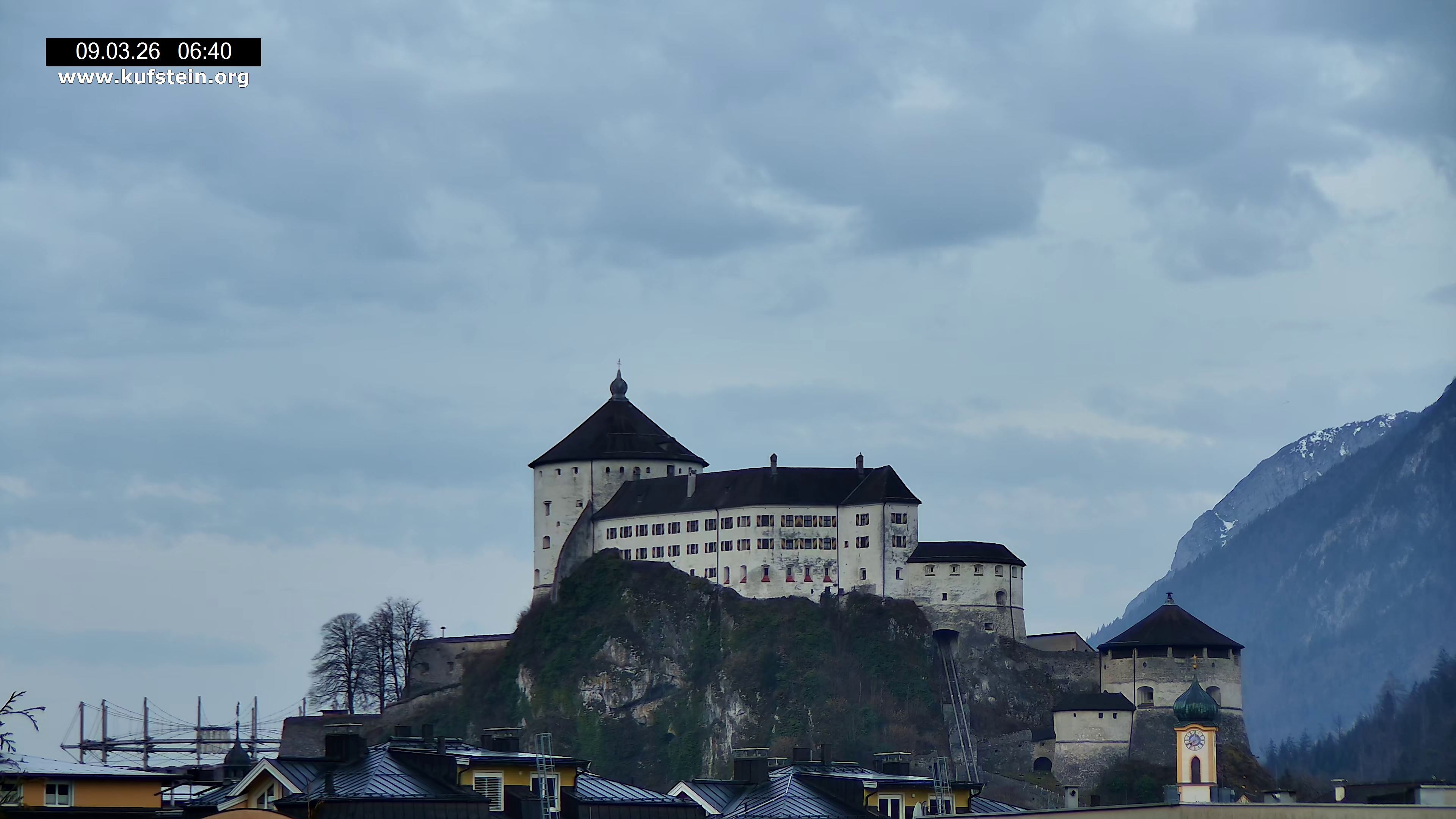 Archived image Webcam Kufstein Fortress