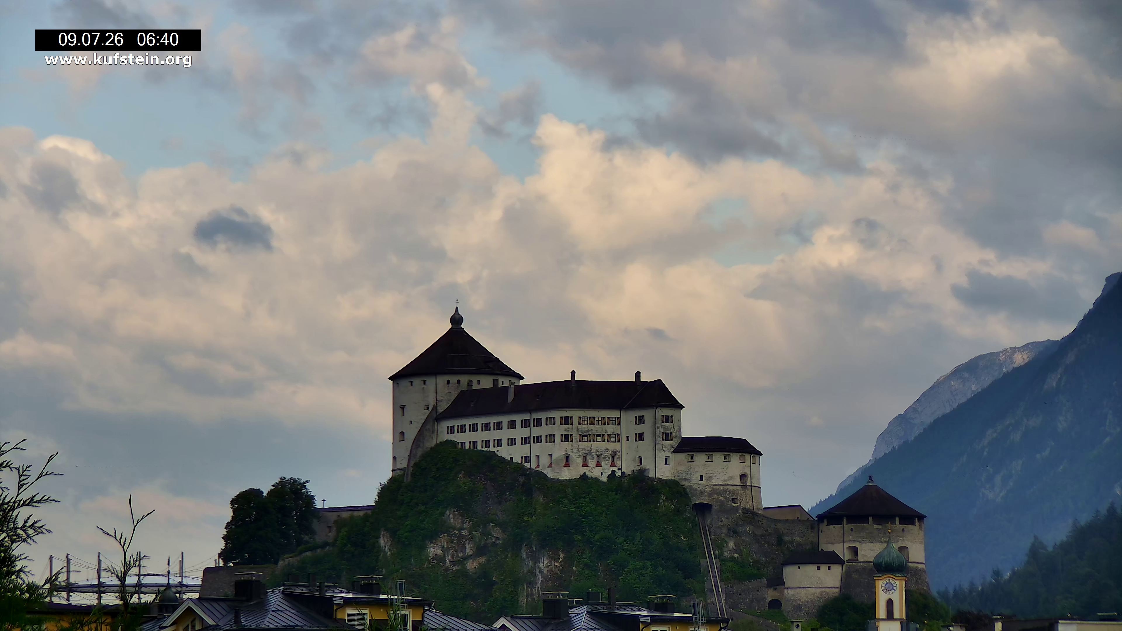 Archived image Webcam Kufstein Fortress