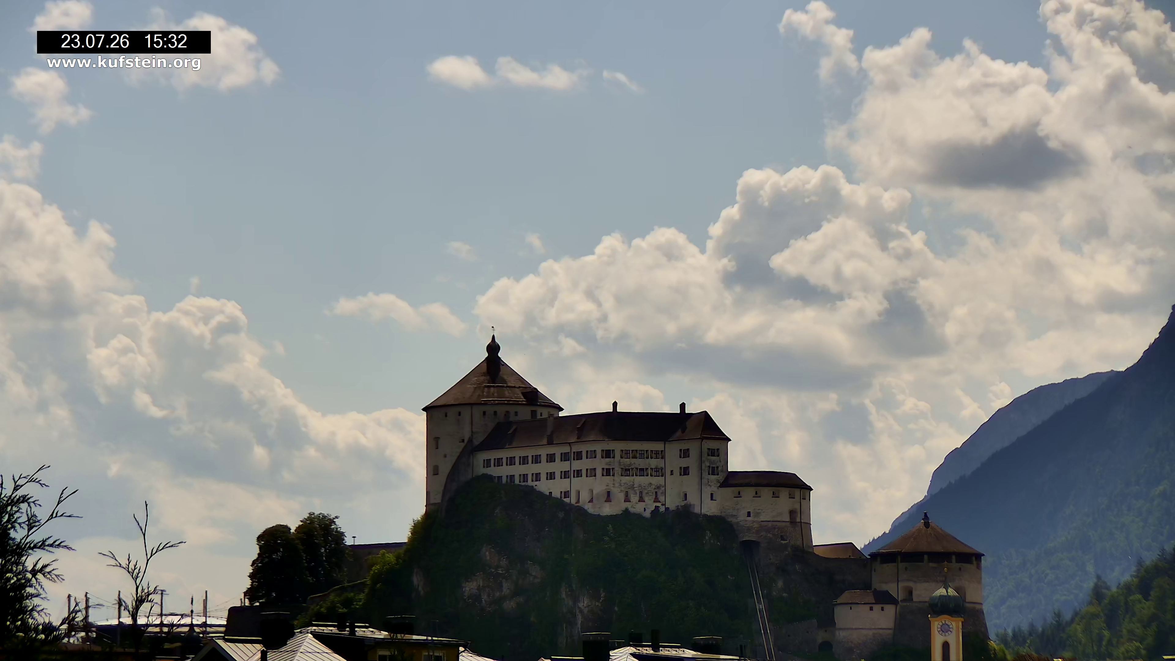 Archived image Webcam Kufstein Fortress