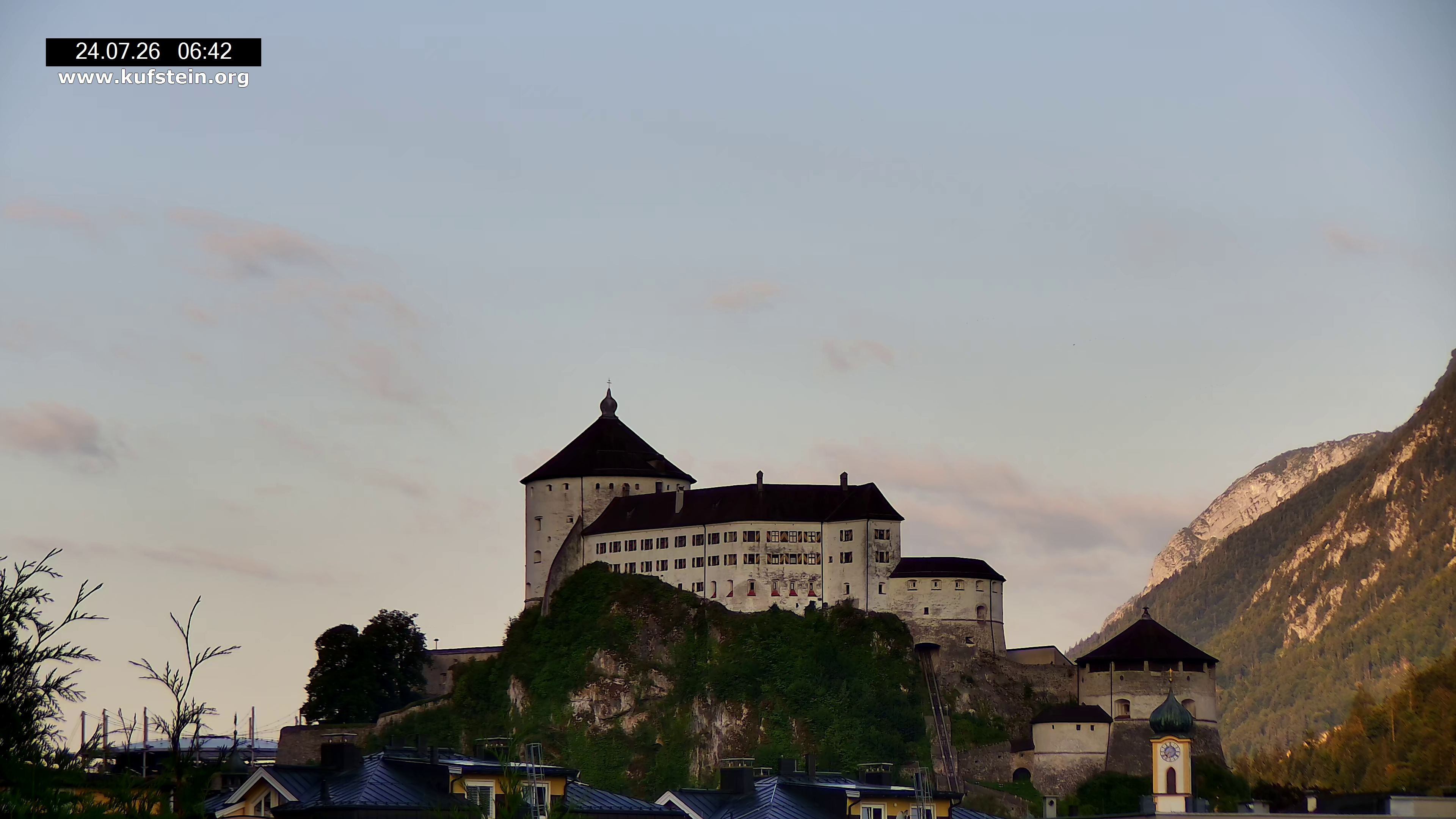 Archived image Webcam Kufstein Fortress